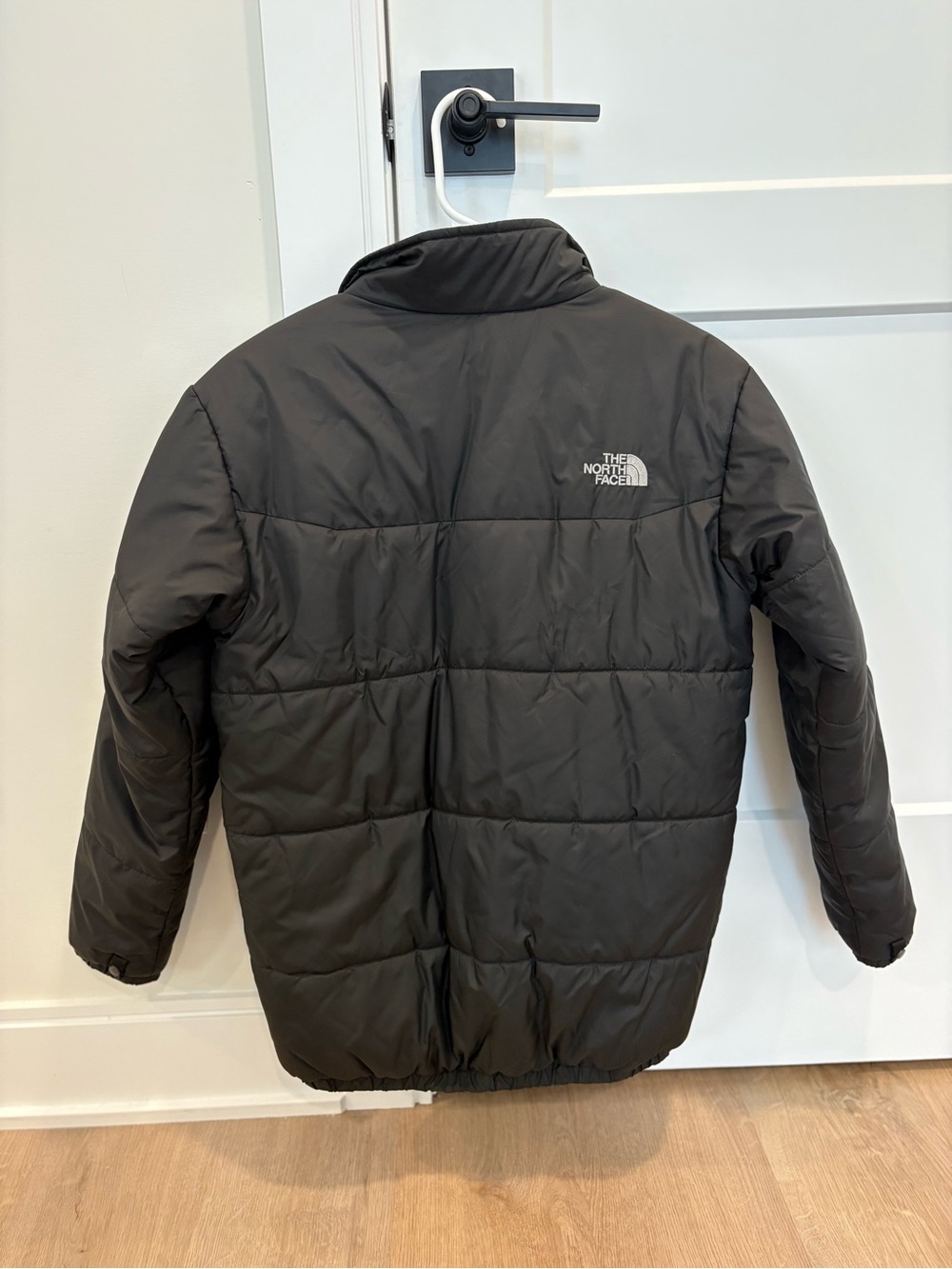 The North Face Kids' Black Insulated Jacket Size XL - Picture 4 of 6